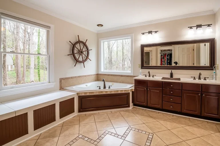 Bathroom Remodels: Beginner Guide for Homeowners